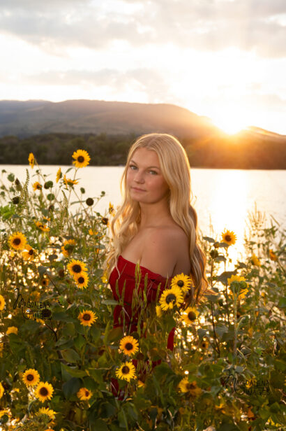 Magdalena Images, Denver Senior Photographer, Golden Senior photographer, Colorado senior photographer, Denver photo studio, Lakewood photo studio, Lakewood senior photographer, Denver portrait photographer, Arvada Senior photographer, Littleton senior photographer, Colorado portraits