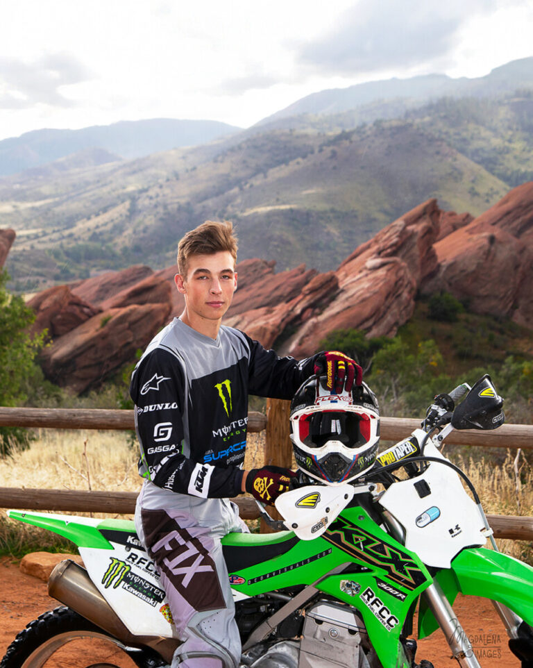 Magdalena Images, Denver senior photographer, Denver portrait photographer, Denver photo studio, Lakewood photo studio, Colorado senior photographer, Littleton senior photographer, Golden Senior Photographer, Arvada senior photographer