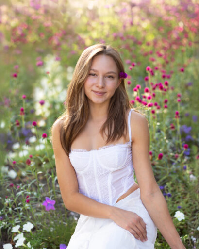 Magdalena Images, Denver senior photographer, Denver portrait photographer, Denver photo studio, Lakewood photo studio, Colorado senior photographer, Littleton senior photographer, Golden Senior Photographer, Arvada senior photographer